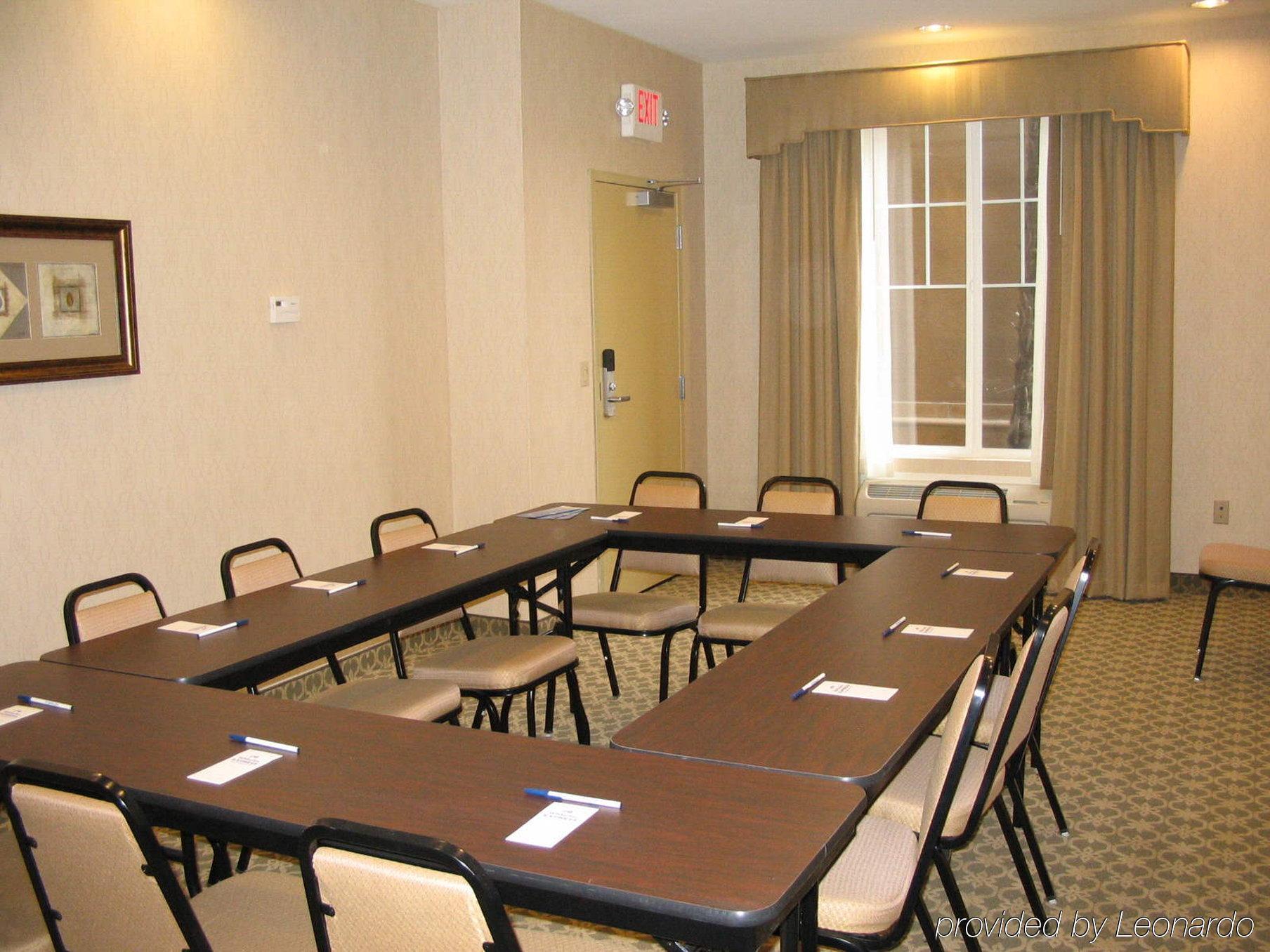Holiday Inn Express Windsor Sonoma Wine Country By Ihg Esterno foto